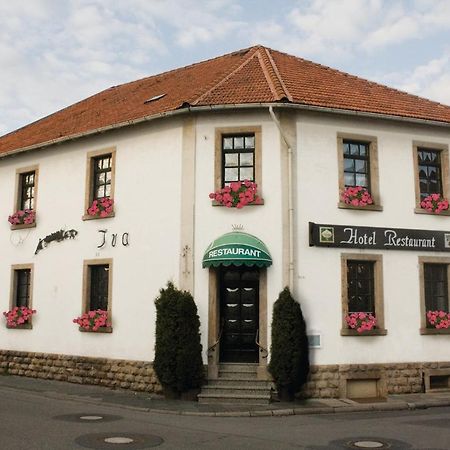 Pension Landgasthof - Iva Haßloch Buitenkant foto
